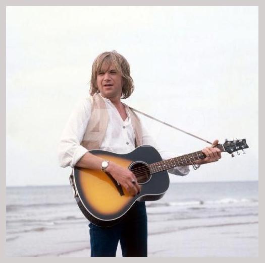 Justin Hayward